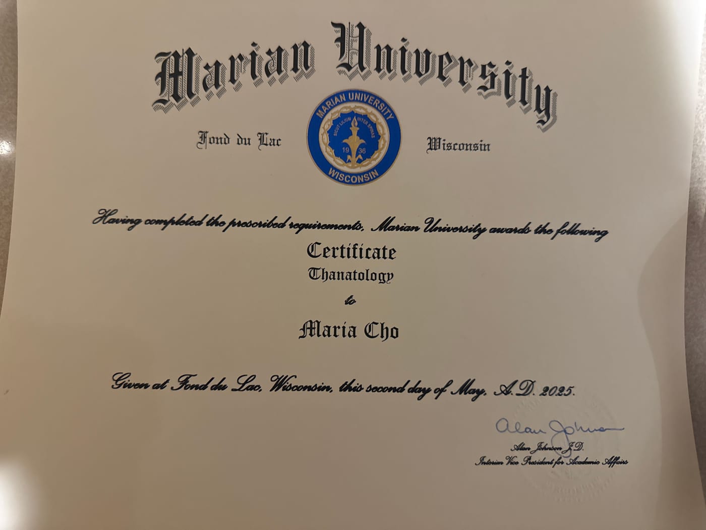 Marian University Certificate in Thanatology awarded to Maria Cho